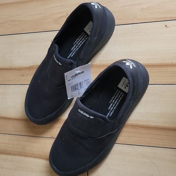 ‼️SOLD‼️Adidas 3MC slip-on - Picture 4 of 5